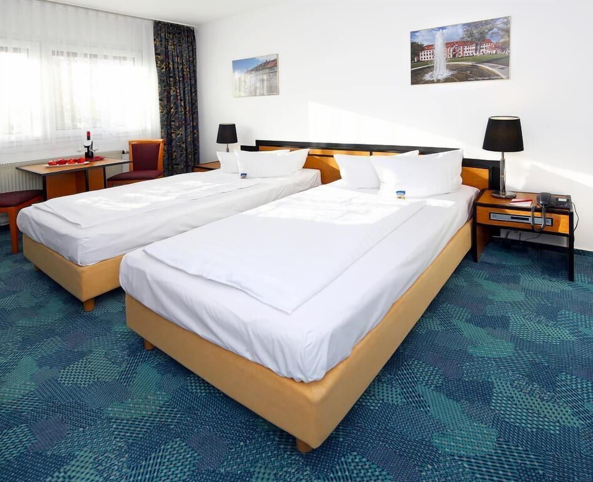 Airport Hotel Erfurt Esterno foto