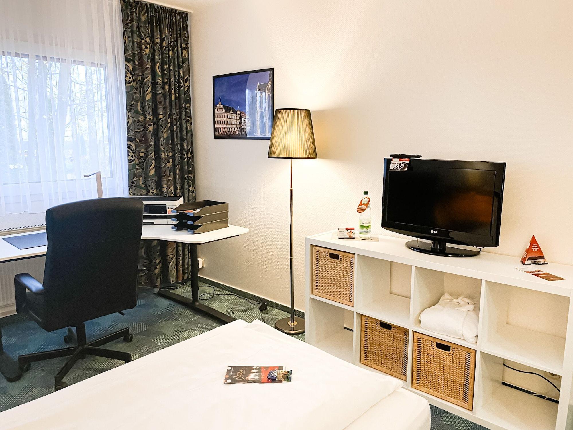 Airport Hotel Erfurt Esterno foto