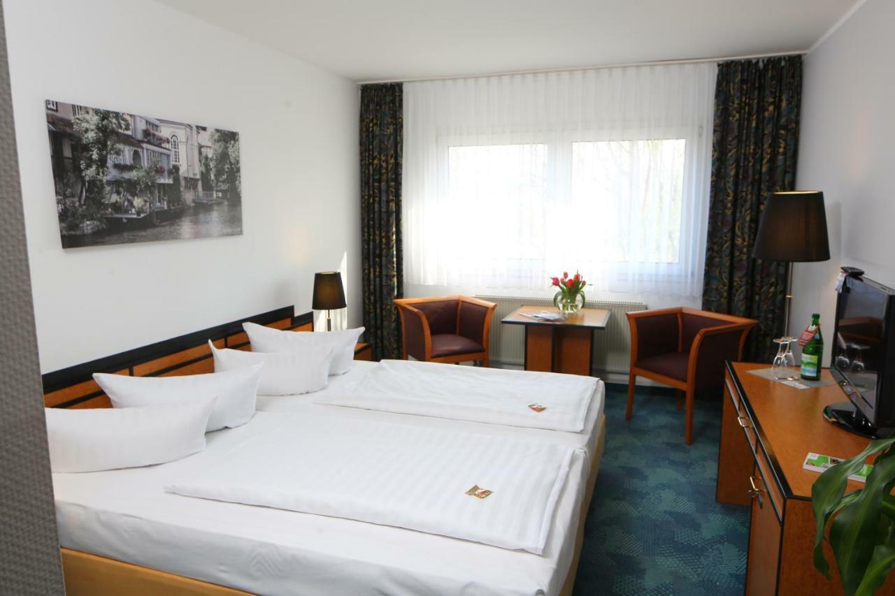 Airport Hotel Erfurt Esterno foto