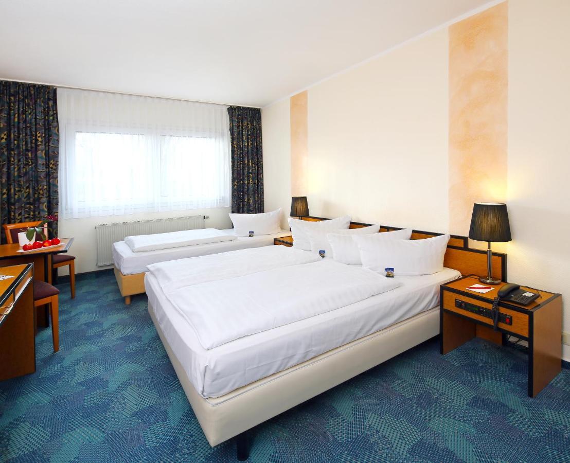Airport Hotel Erfurt Esterno foto